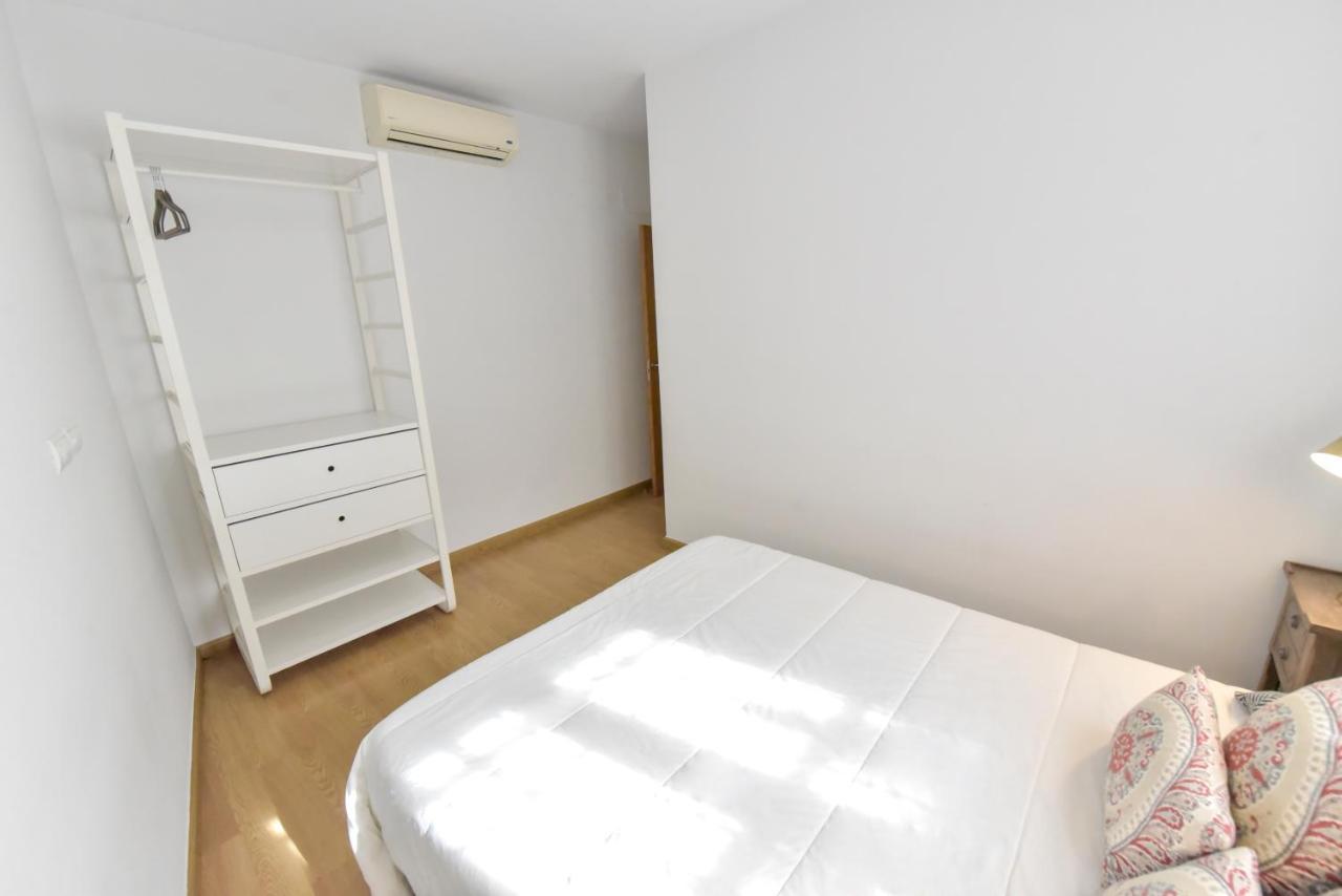New! Retro Apartment In Central Neighbourhood 세비야 외부 사진